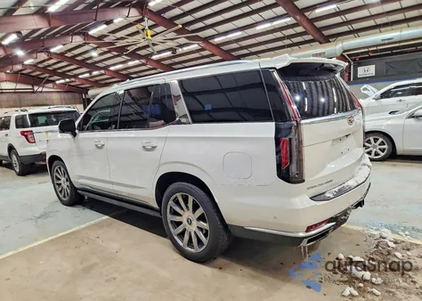 2021 Cadillac Escalade Premium Luxury Platinum z USA, uszkodzony, nr VIN 1GYS4DKL2MR232400